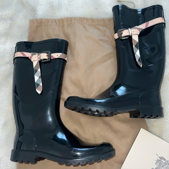 Shoes - Burberry Rain Boots Nova Check Strap